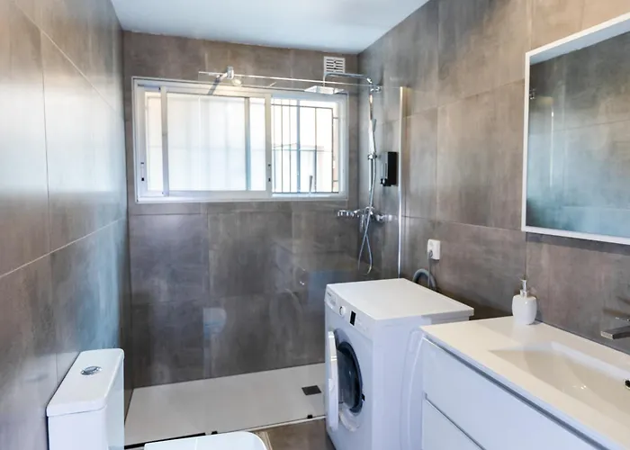 Casa Nova, 1 Min From Beach, Centre Apartment