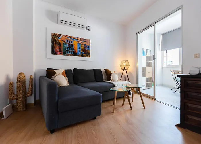 Casa Nova, 1 Min From Beach, Centre Apartment *