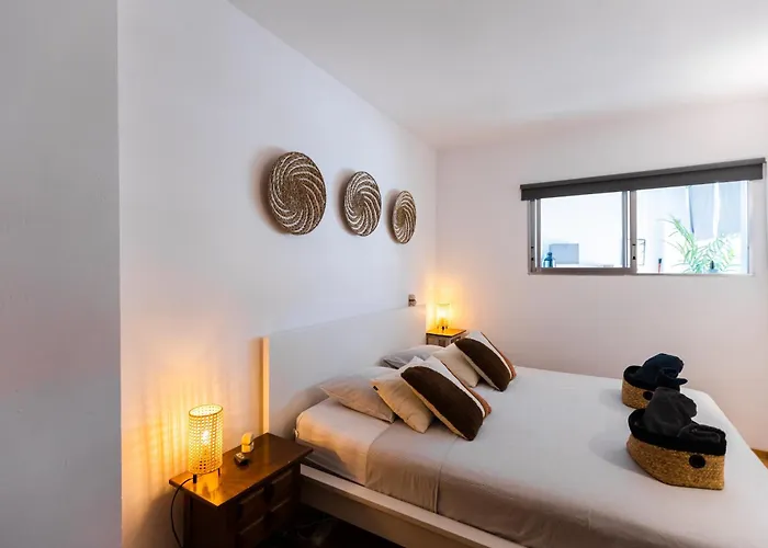 Casa Nova, 1 Min From Beach, Centre Apartment *